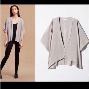 Aritzia Talula Fawkner kimono style blouse in Lilac Fog size xxs/xs NWT